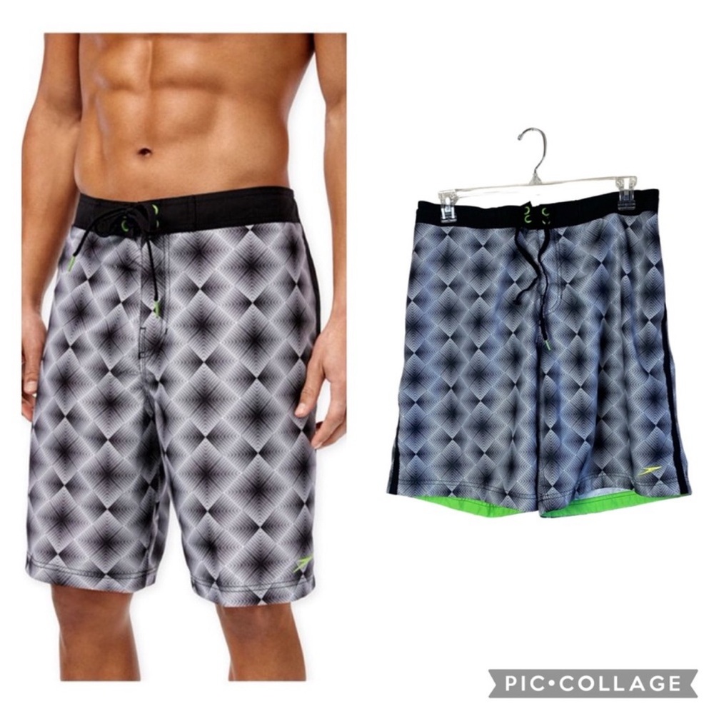 Speedo Black & White Geo Diamond E-Board 21 Inch Swim Trunks Large